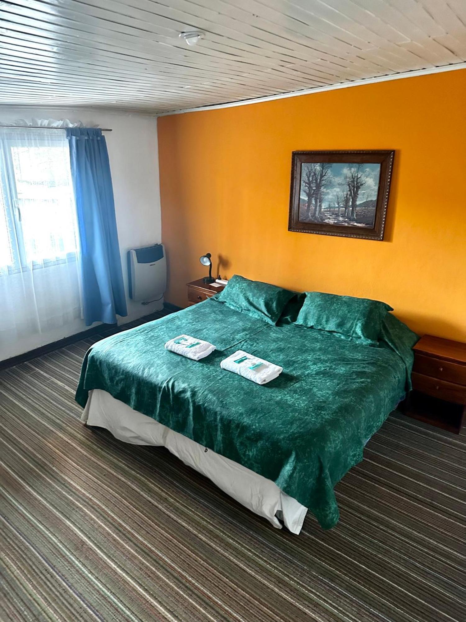 Amancay, Hostal Patagonico Hotel El Calafate Luaran gambar