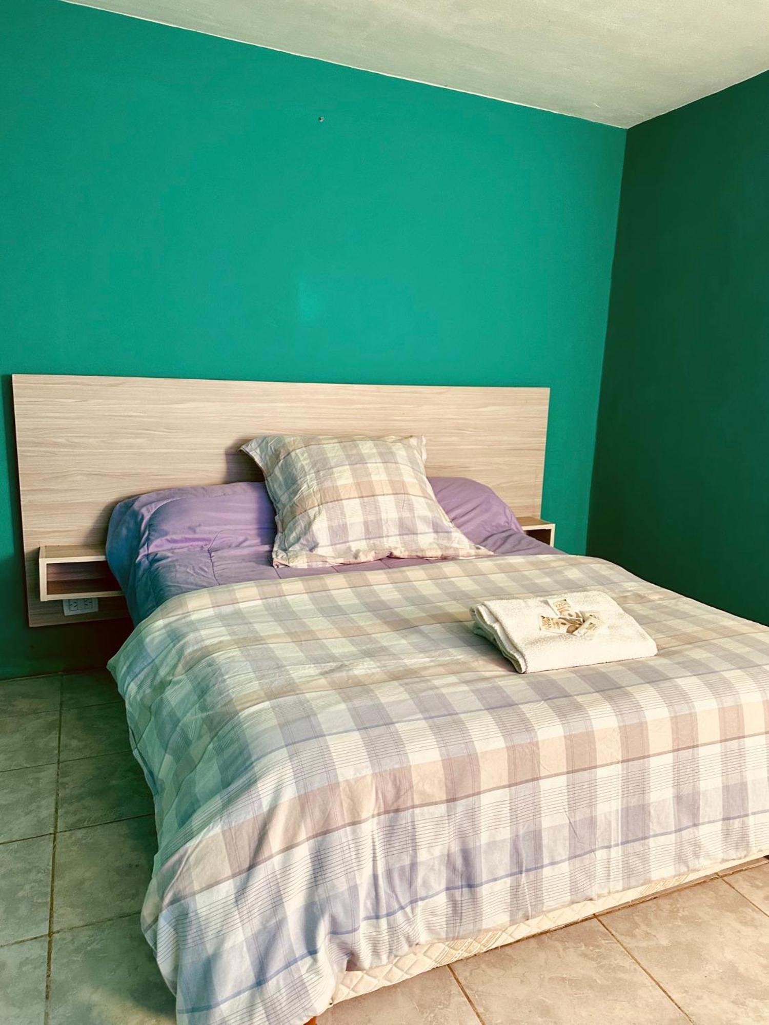 Amancay, Hostal Patagonico Hotel El Calafate Luaran gambar