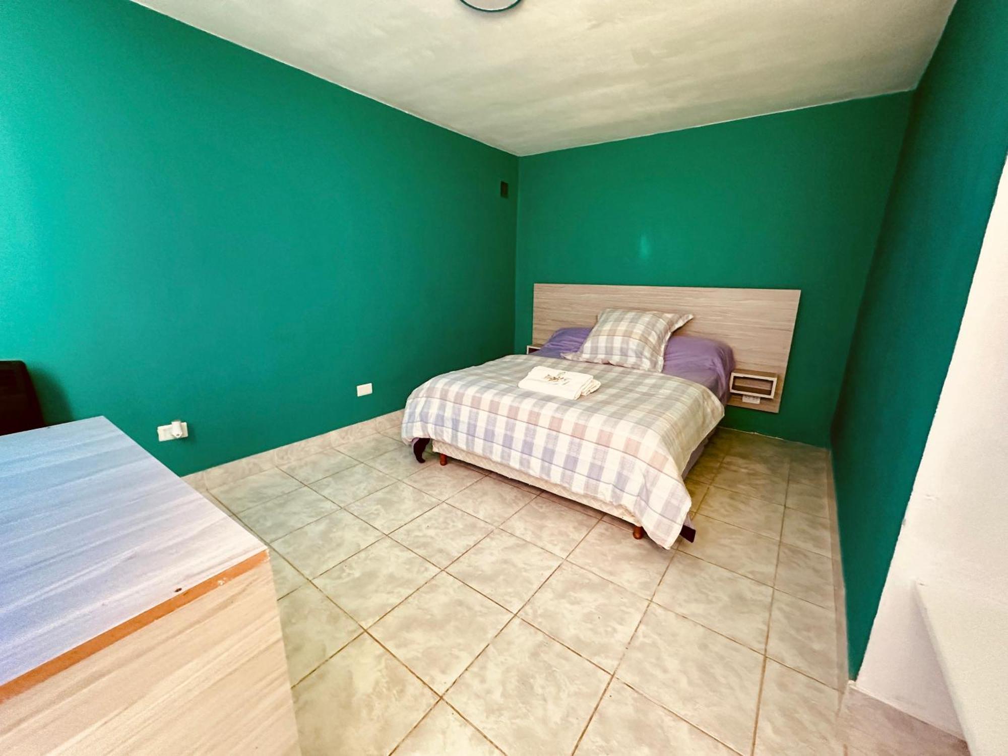 Amancay, Hostal Patagonico Hotel El Calafate Luaran gambar